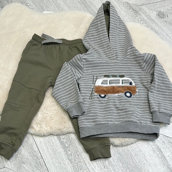 Tommy Bahama Other - Tommy Bahama - Striped Gray Hoodie and Olive Pants Set